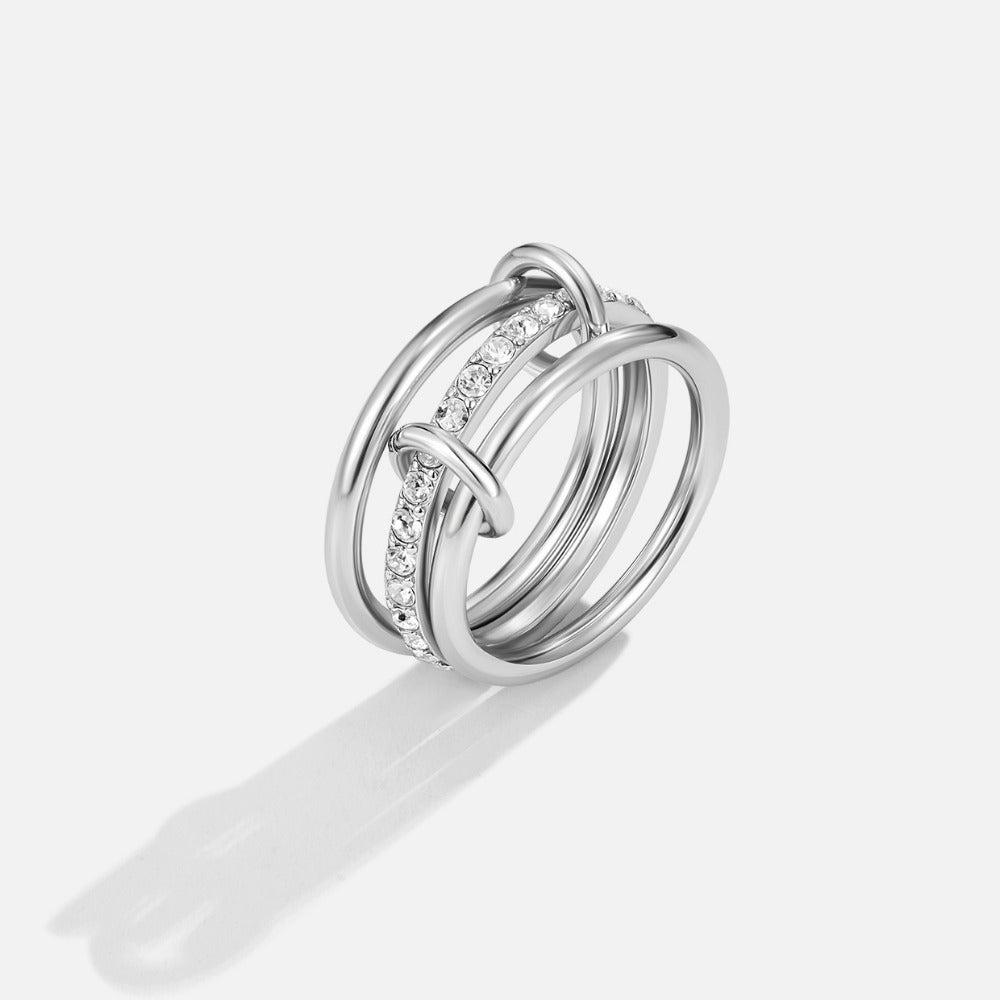 Silver Intertwined Crystal Ring – FIORENE