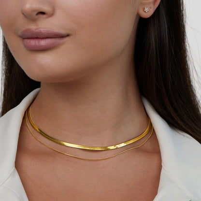 Gilded Layered Herringbone Necklace – FIORENE