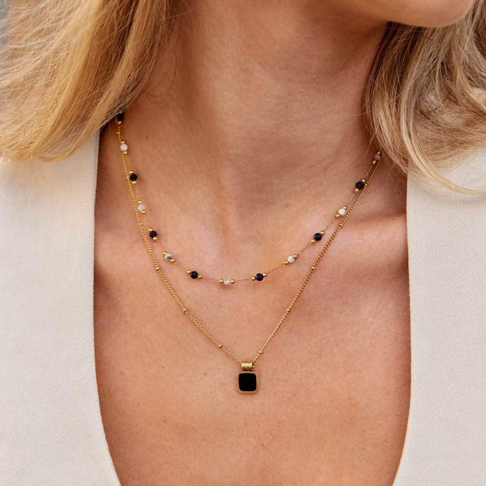 Radiant Onyx Rectangle Necklace – FIORENE