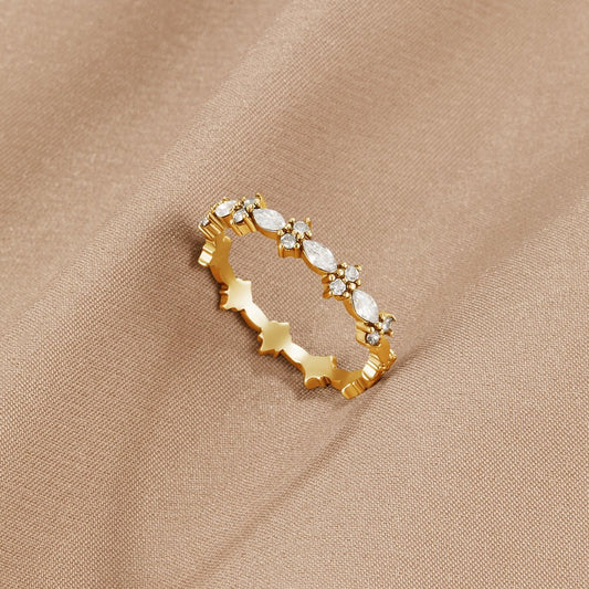 Gilded Marquise Bloom Ring – FIORENE