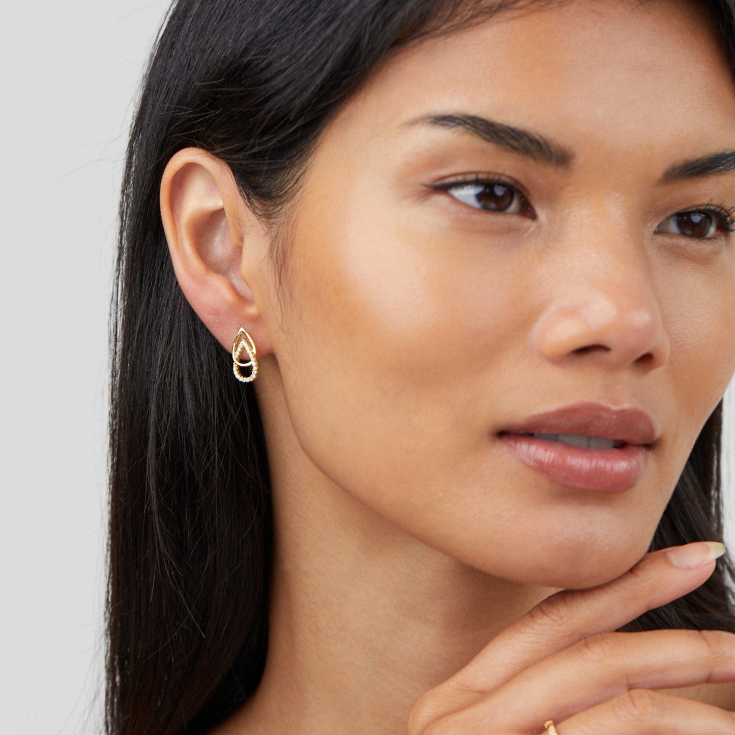 Gilded Crystal Teardrop Link Earrings – FIORENE