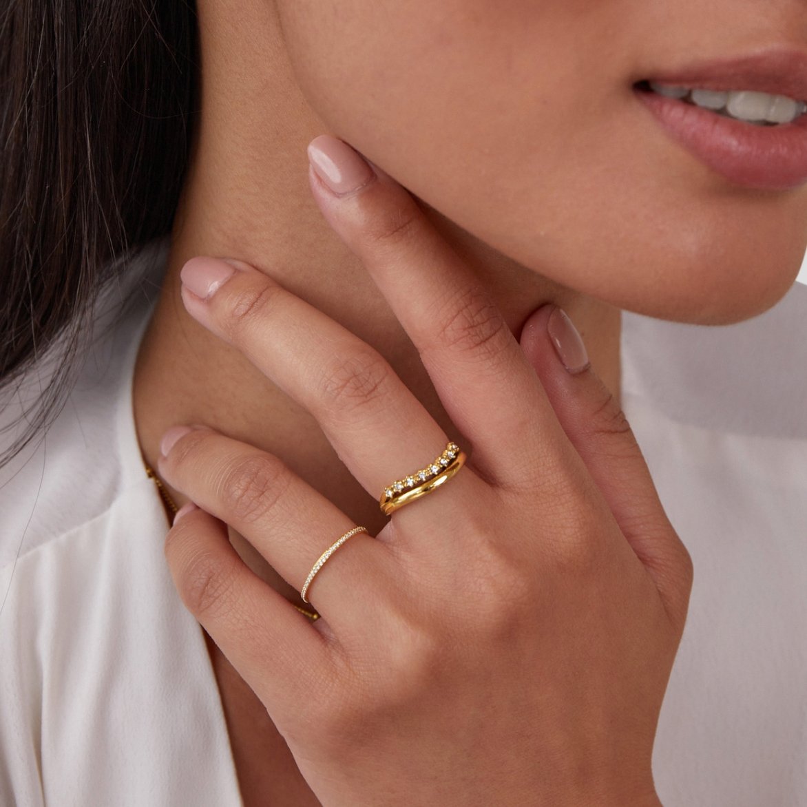 Luminous Golden Stacked Pavé Ring – FIORENE