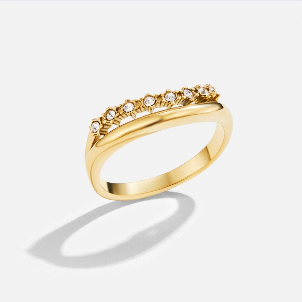 Luminous Golden Stacked Pavé Ring – FIORENE