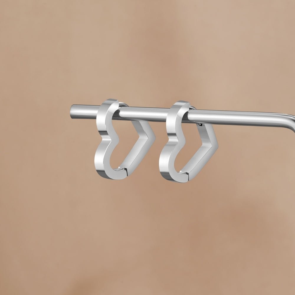 Arctic Infinite Heart Earring – FIORENE