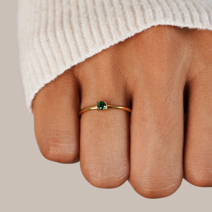Emerald Solitaire Ring – FIORENE