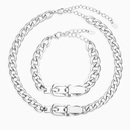 Golden Buckle Chain Set – FIORENE