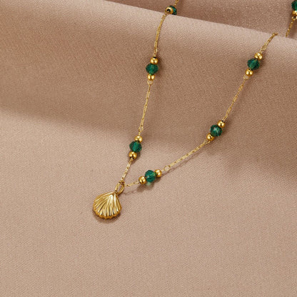 Emerald-Beaded Shell Necklace – FIORENE