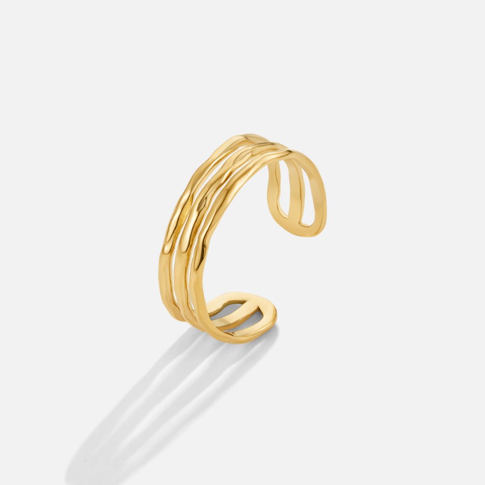 Triple Wave Ring – FIORENE