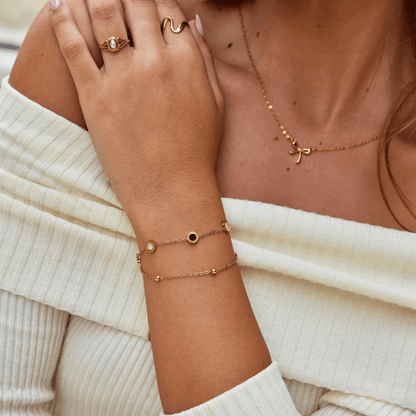 Minimalist Geometric Black & White Chain – FIORENE