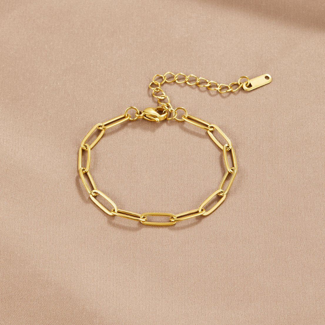Gilded Paperclip Link Bracelet – FIORENE