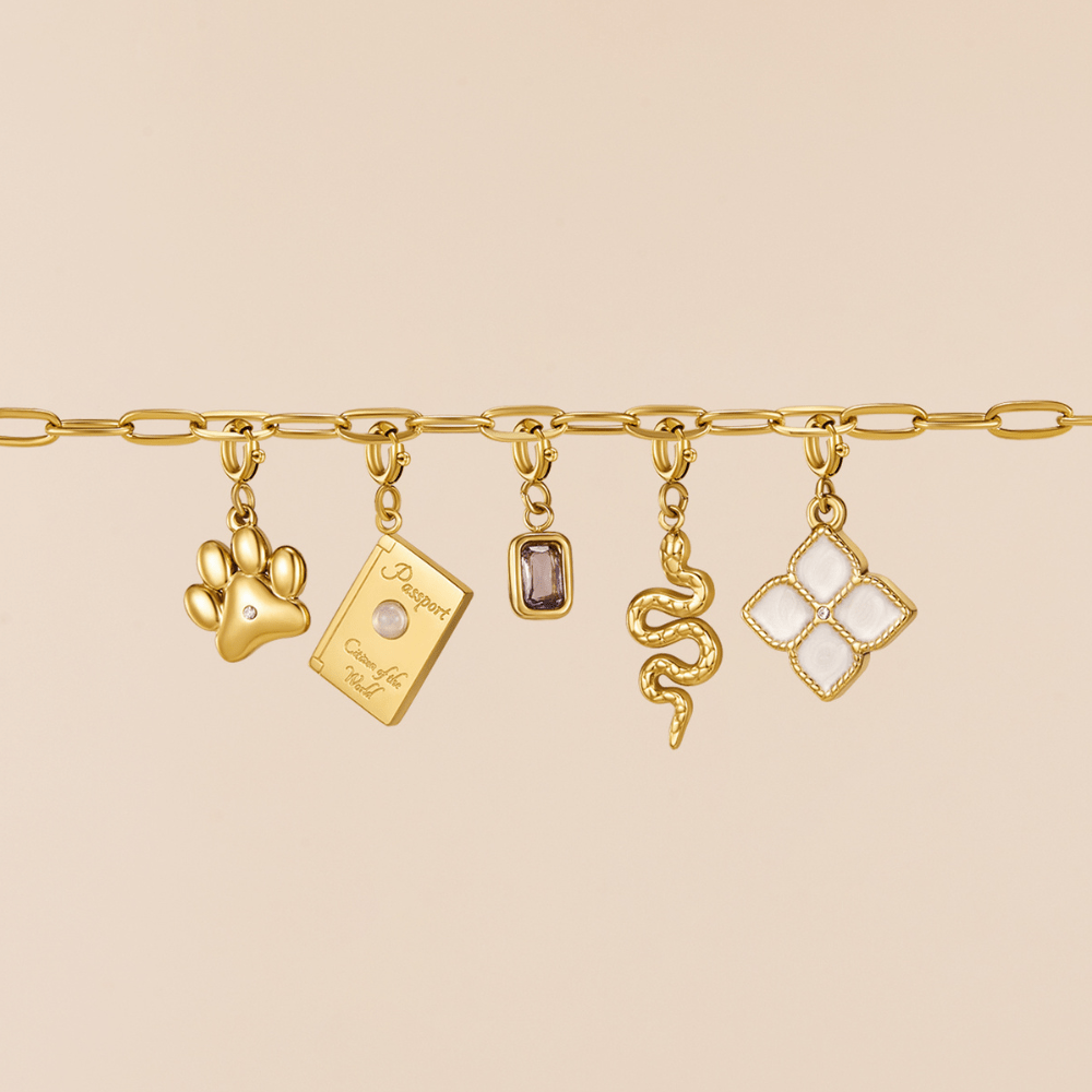 Polished Paw Charm – FIORENE