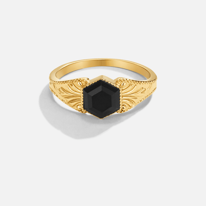 Hexagon Onyx Ring – FIORENE