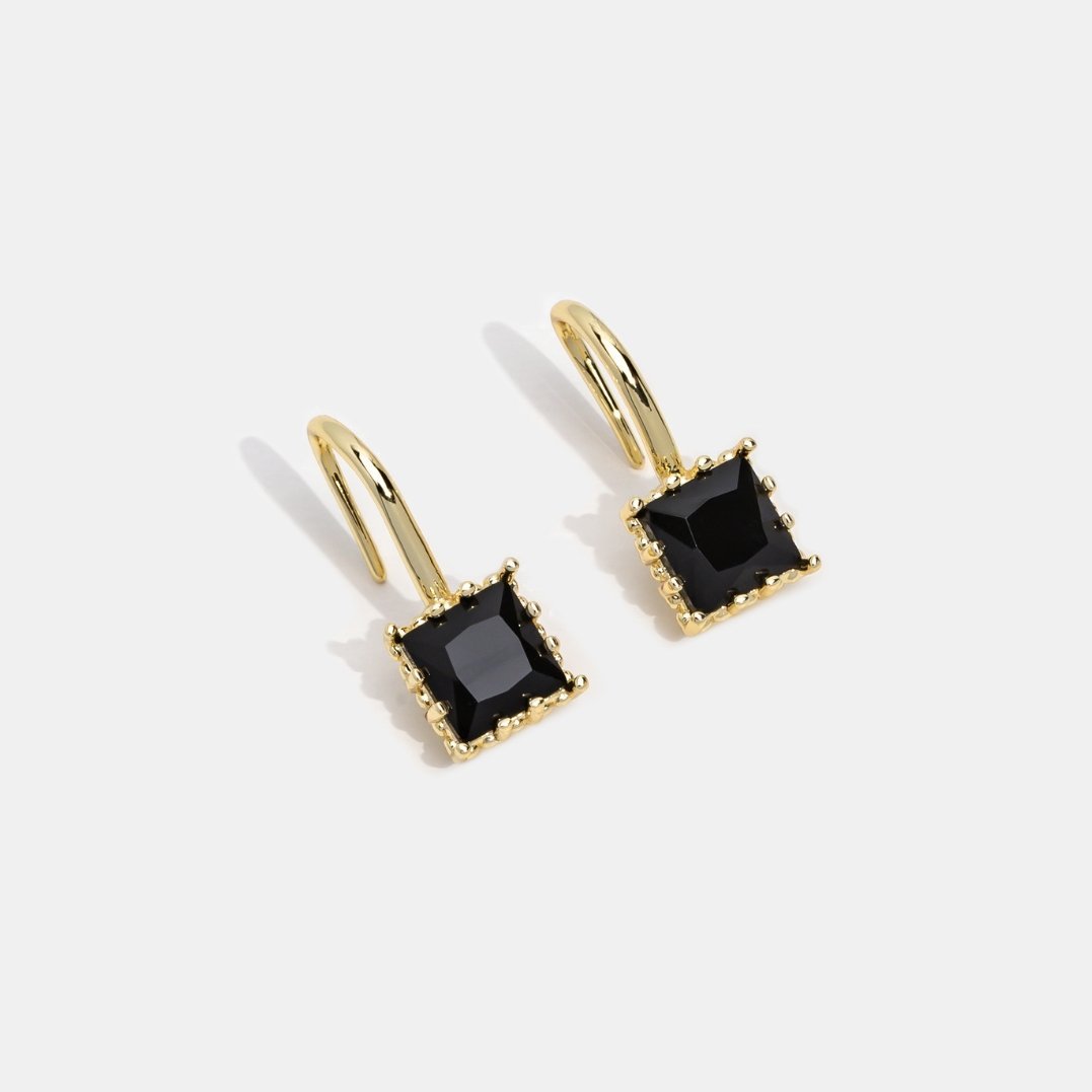 Onyx Radiant Hook Earring – FIORENE