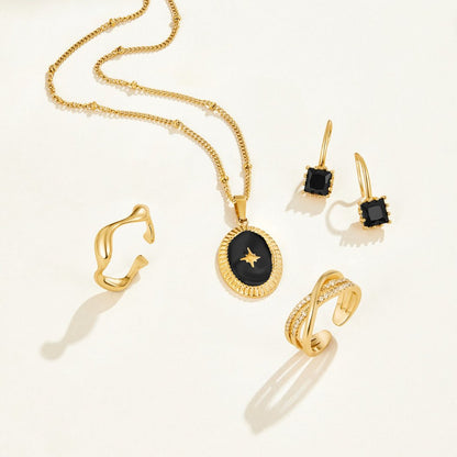 Onyx Radiant Hook Earring – FIORENE