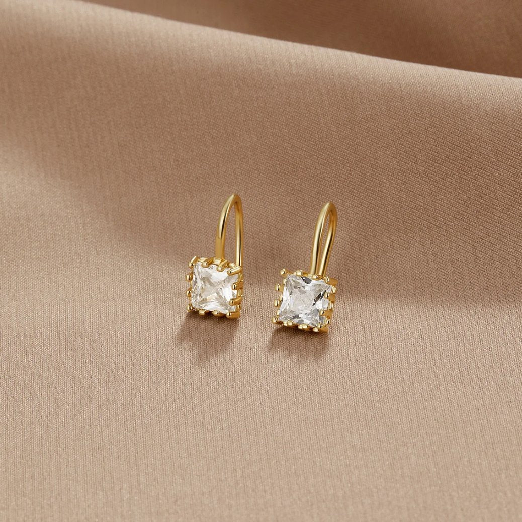 Princess Square Earring – FIORENE