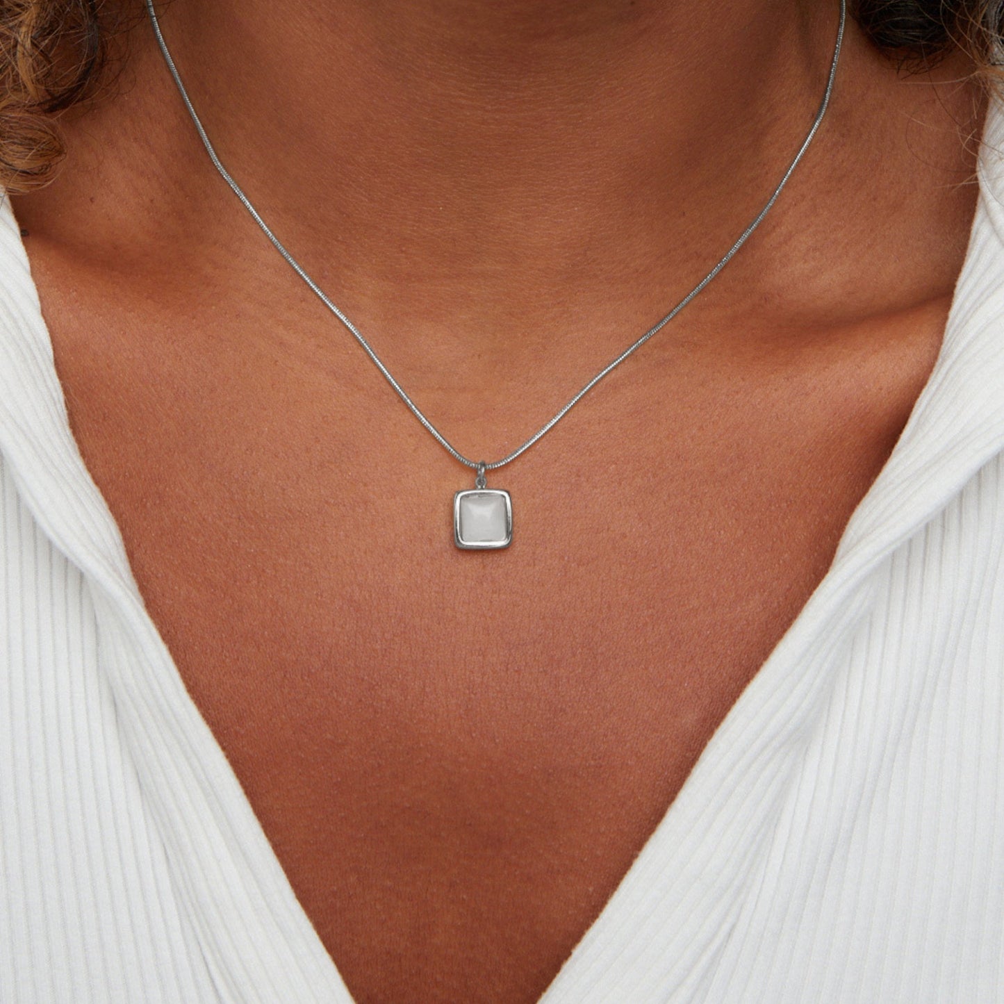 Silver Nacre Cube Necklace – FIORENE