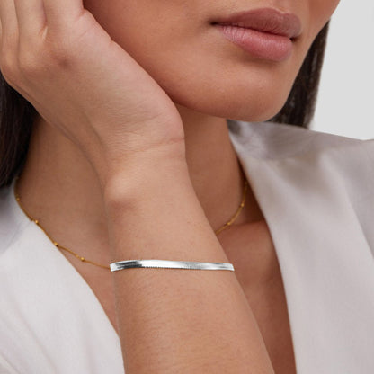 Radiant Silver Sleek Snake Bracelet – FIORENE