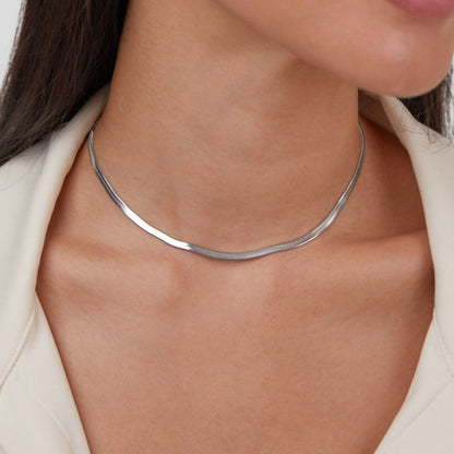 Luminous Silver Liquid Link Necklace – FIORENE