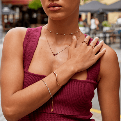 Dainty Knotted Gold Necklace – FIORENE