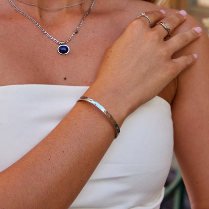 Silver Hammered Glace Bracelet – FIORENE