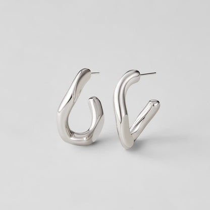 Silver Sinuous Flow Earring – FIORENE
