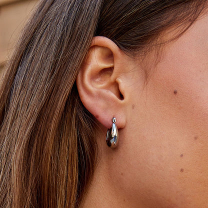 Silver Chroma Hoop Earring – FIORENE