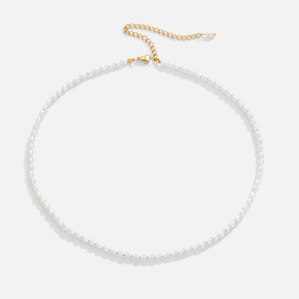 Shimmering Freshwater Pearl Necklace – FIORENE