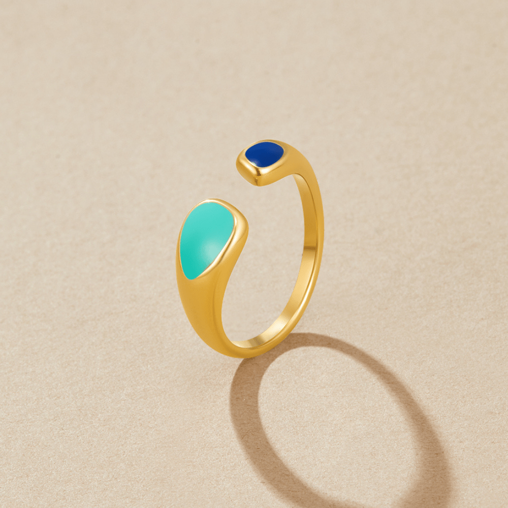 Radiant Azure Ring – FIORENE