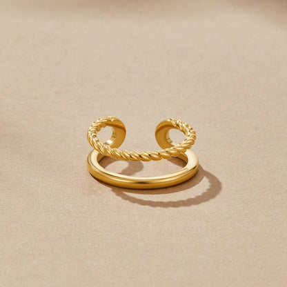 Golden Twisted Duo Ring – FIORENE