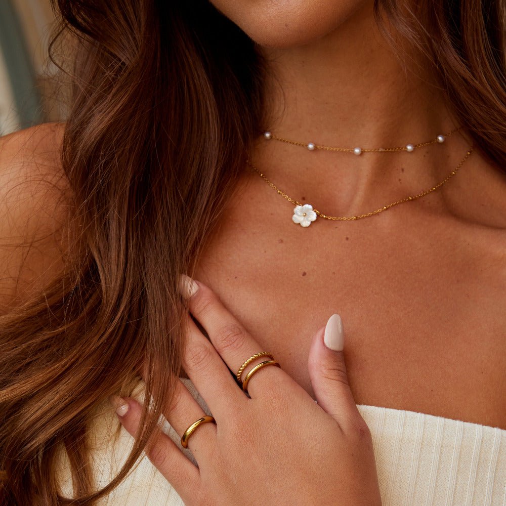 Golden Twisted Duo Ring – FIORENE