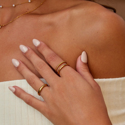 Golden Twisted Duo Ring – FIORENE