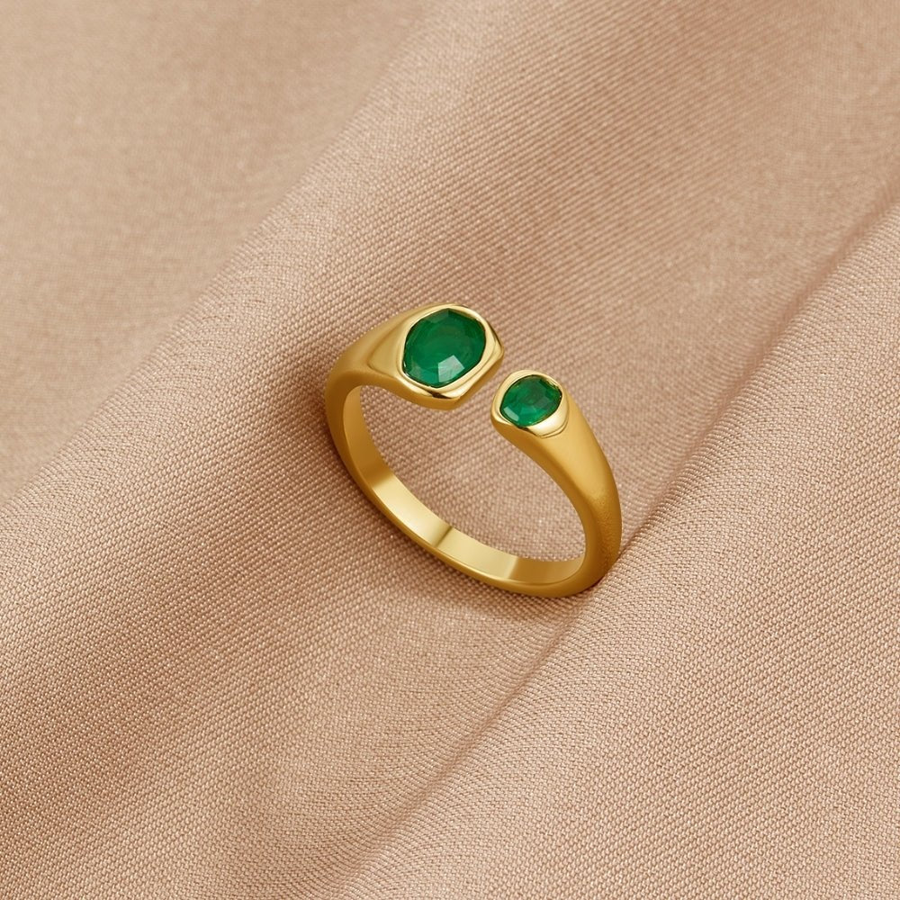 Emerald Essence Open Ring – FIORENE