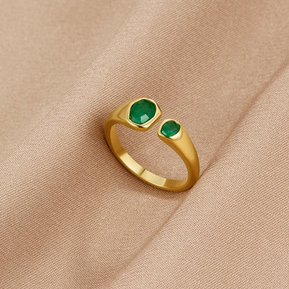Emerald Essence Open Ring – FIORENE