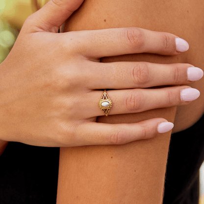 Victorian Pearl Signet – FIORENE