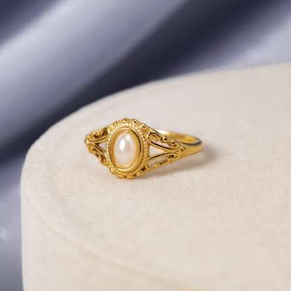 Victorian Pearl Signet – FIORENE