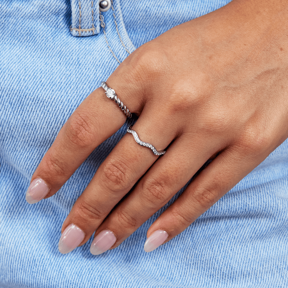 Radiant Wave Ring – FIORENE